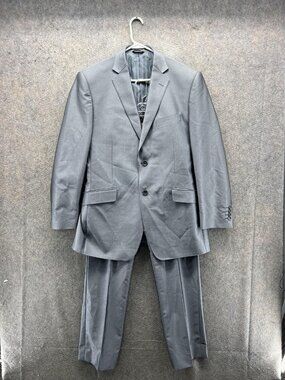 Vitarelli Suit Mens 44R Gray 2 Piece 2 Button Notch Lapel 38R Pants Set